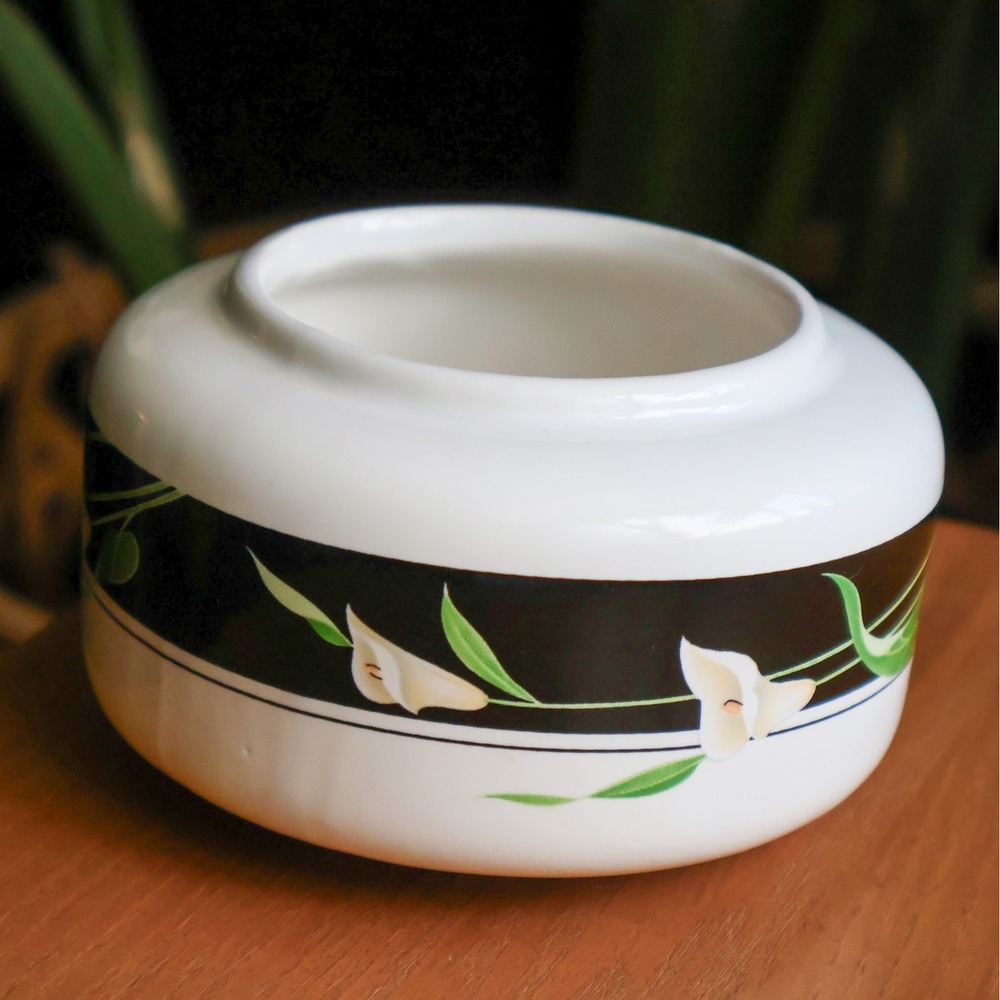 Sango, White Calla Lily on Black Band, Accents, 1988 5101 Porcelain Vintage